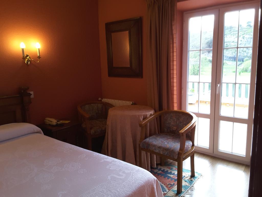Hotel Riodeva Unquera Esterno foto